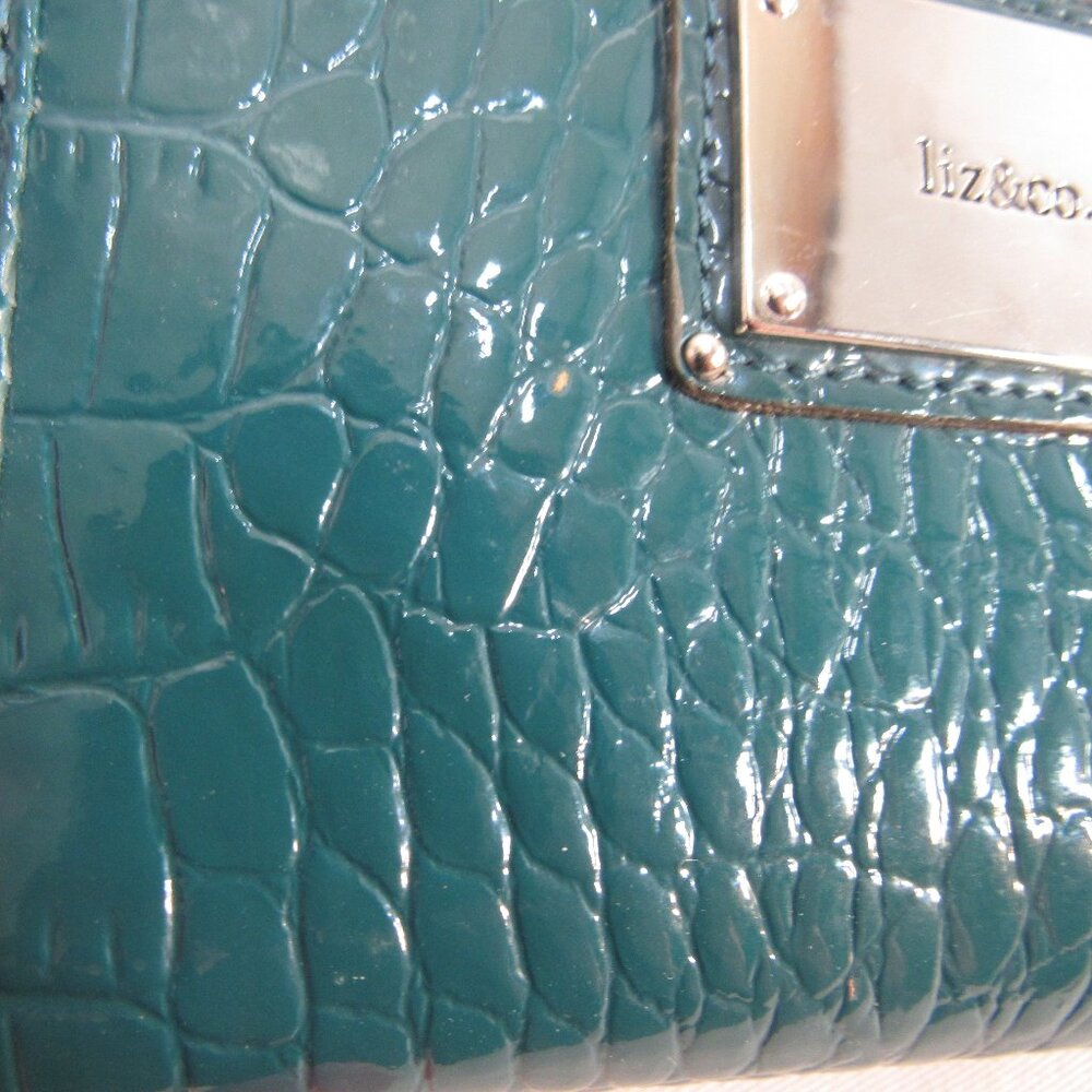 LIZ & CO. LIZ CLAIBORN TEAL GREEN WALLET ZIP AROUND CROC EMBOSSE LOTS OF SLOTS - Picture 3 of 7